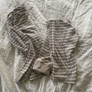 Polarn O. Pyret seasonal GOTS striped pajamas